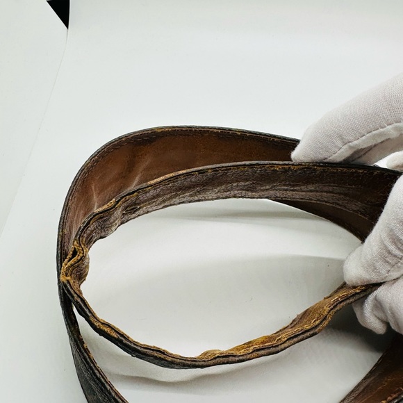 Louis Vuitton Vintage Belt - Picture 9 of 9